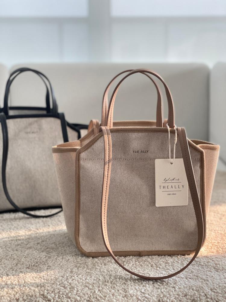 다나 보부상 텀블러 백 아이패드 가벼운 데일리 가방