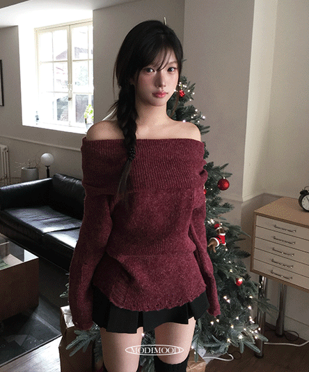 [연말룩🎄/국내생산] 호올스 데미지 오버 여리핏 오프숄더 니트-4color