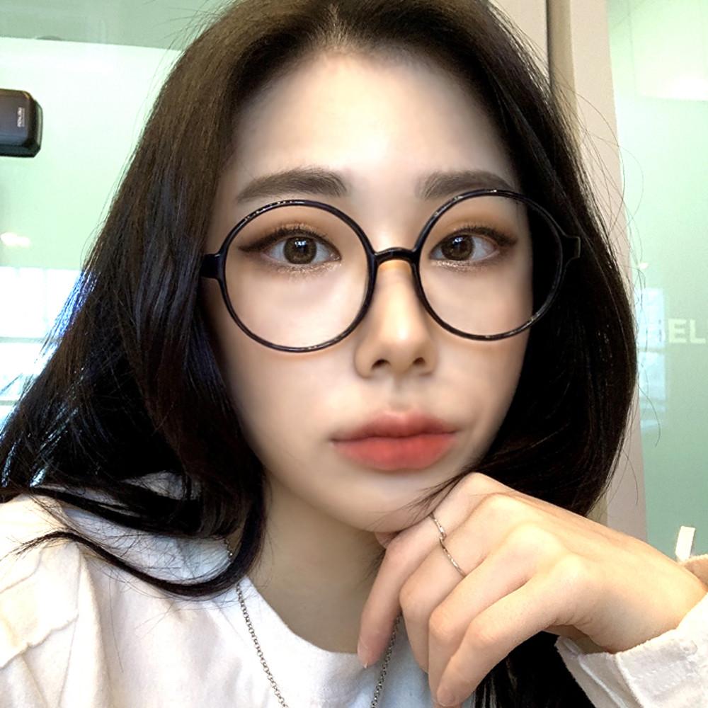 남자 여자 가벼운 초경량 동그란 투명 뿔테 김구 안경테