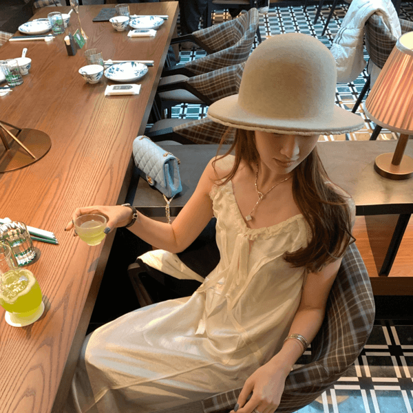 VC Dual-Lace Lace Champagne Acetic Acid Dress & Strap Top