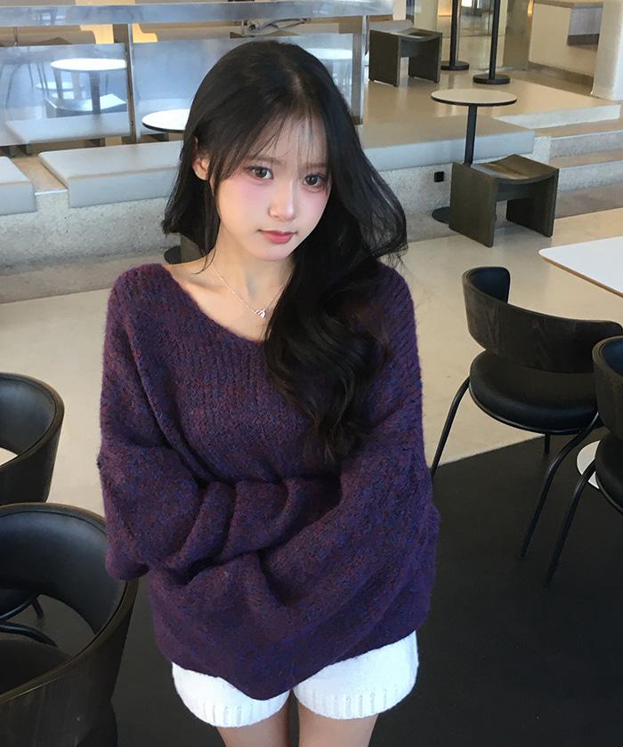 콘비 울 브이넥 루즈핏 긴팔 니트