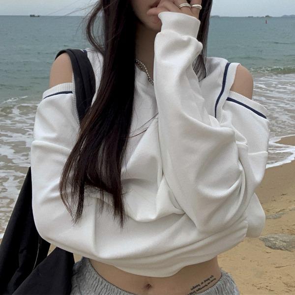 로컨 트임 크롭 맨투맨 S23TS101