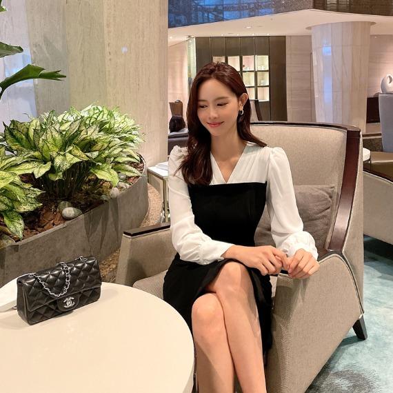 로멘첼 브이넥 핀턱 머메이드 원피스