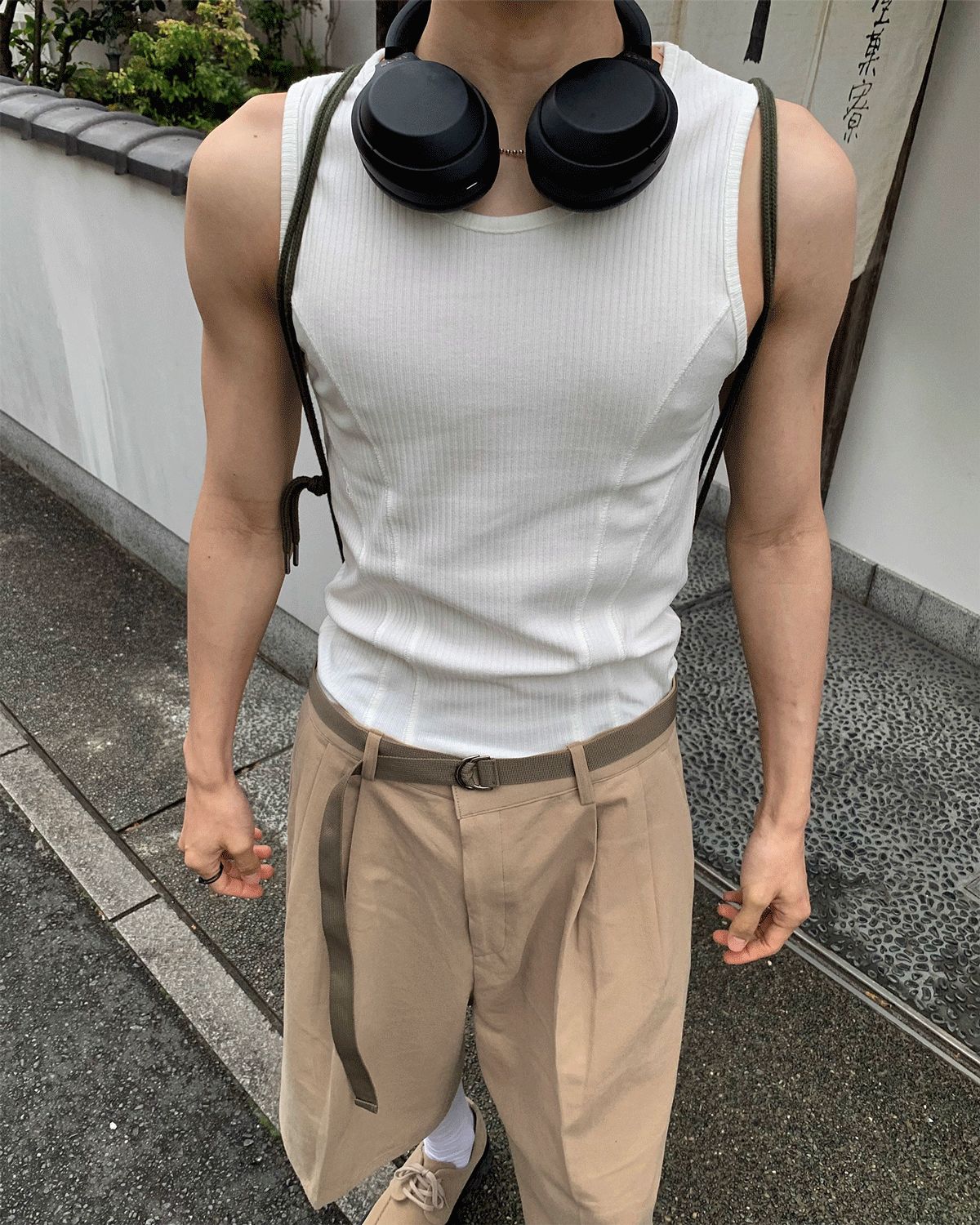 컷팅 골지 포인트 나시