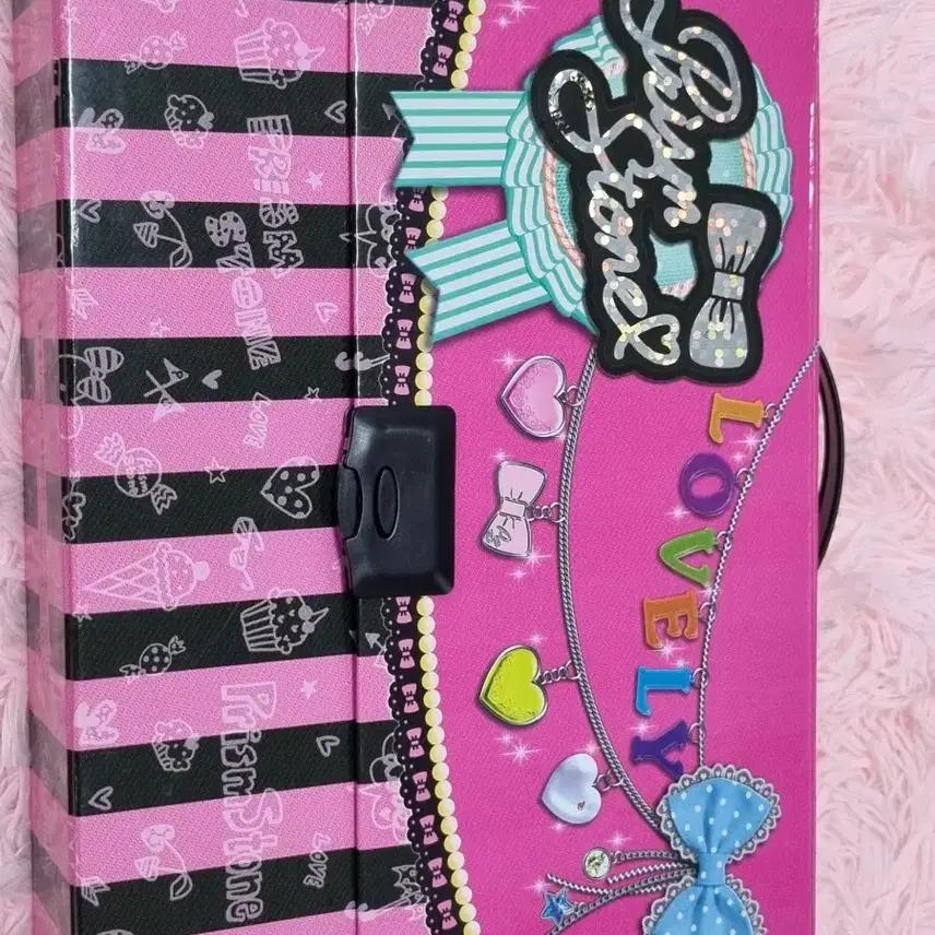 프리즘스톤 트렁크, 스톤 일괄 판매