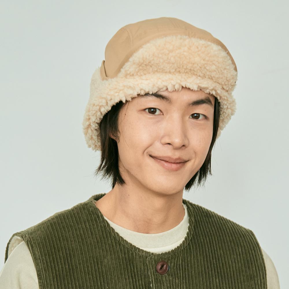 REVERSIBLE TROOPER HAT BEIGE