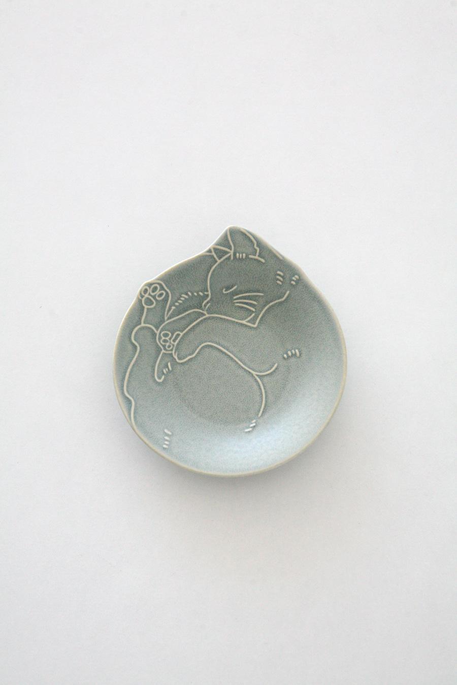 잠자는 고양이 접시