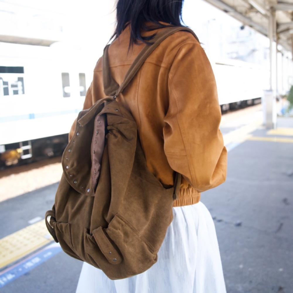 STUD POCKET BACKPACK_BROWN
