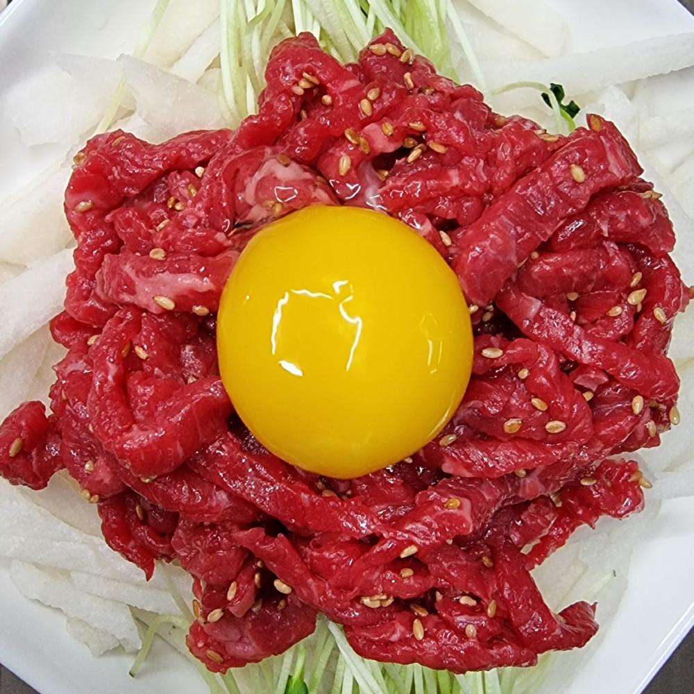 마장동 당일작업 ++1등급 한우 육회 육사시미 뭉티기 감칠맛 풍미가득 200g