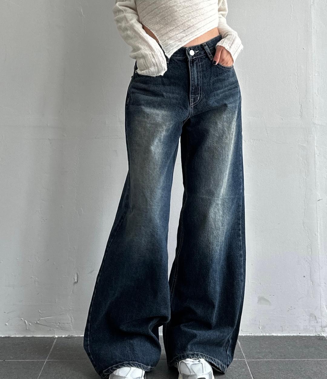 [🖤블랙컬러추가🖤] 뒷 절개 데님 와이드 팬츠 (3size) - 청바지,데님,워싱,와이드팬츠,부츠컷팬츠,롱팬츠