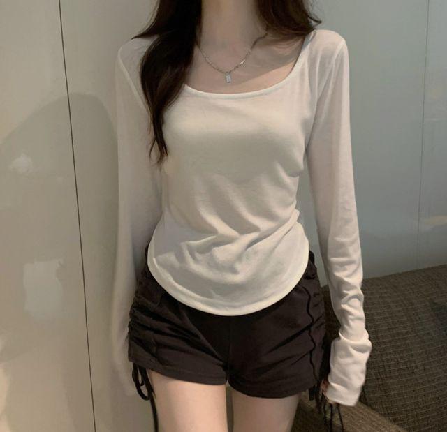 [ 1+1 ] U넥 기본 긴팔 티 셔츠