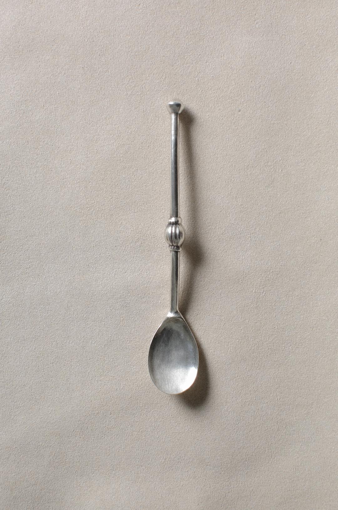 EBONY ELEGANCE SPOON