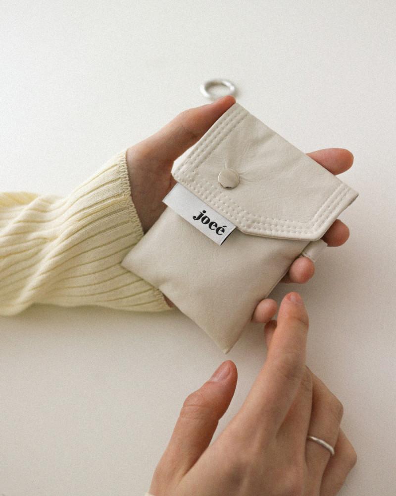 joee 비건레더 여자카드지갑 키링지갑 명함 교통카드홀더 크림색