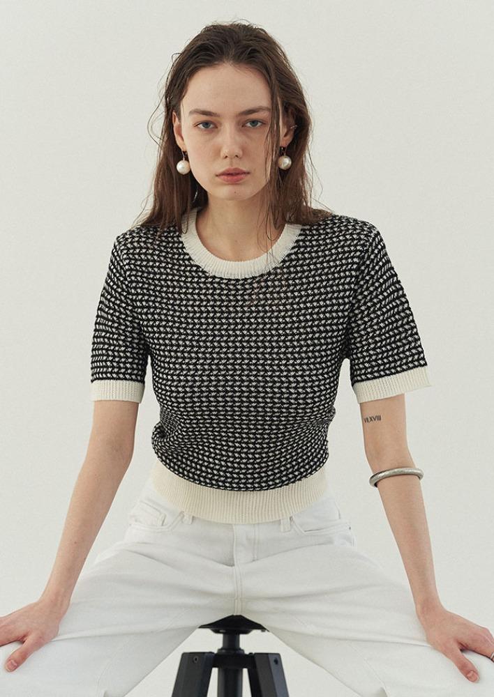 컬러 크롭 니트 블랙