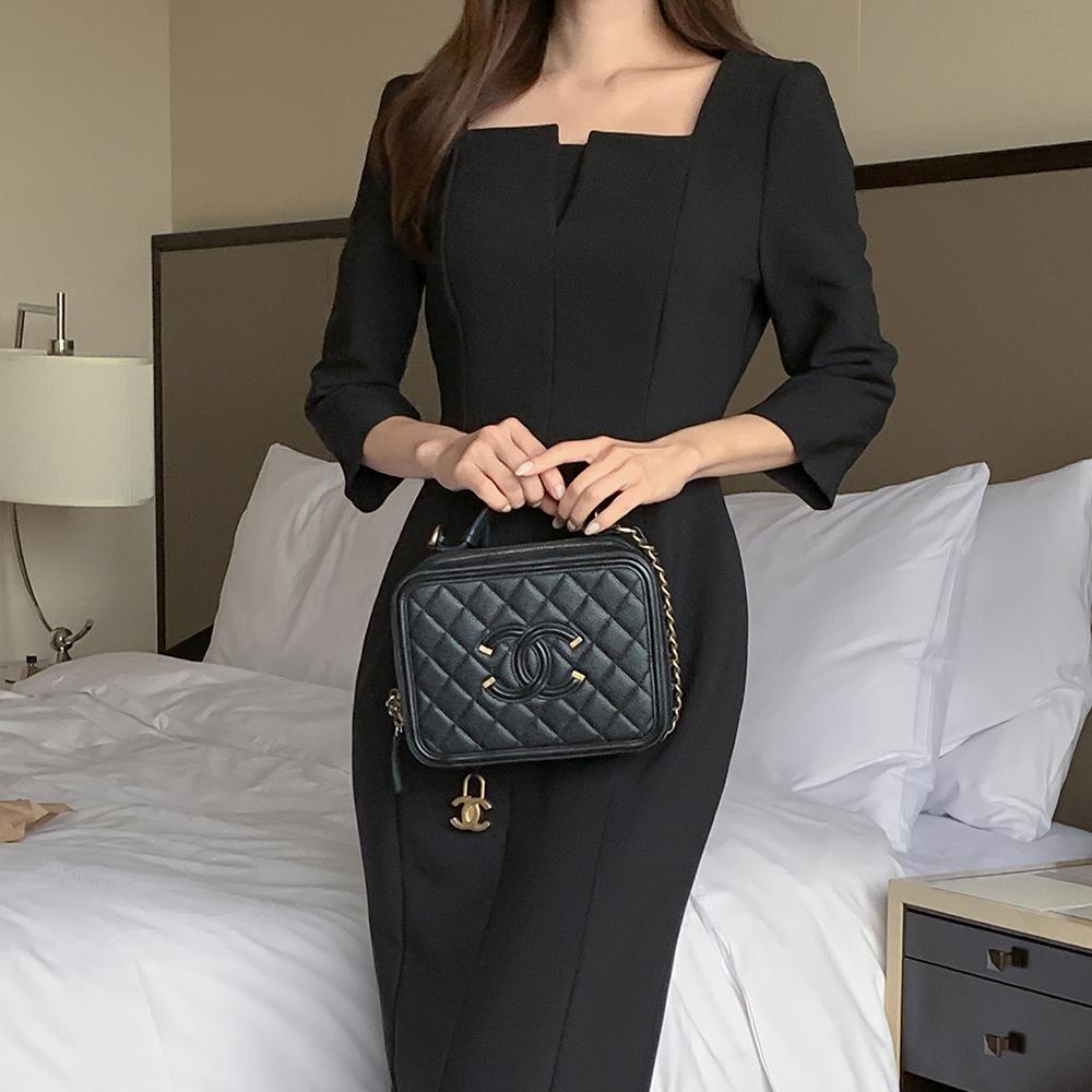 [가을원피스/하객룩]마로니 스퀘어넥 트임 7부소매 H라인 원피스(하객원피스)