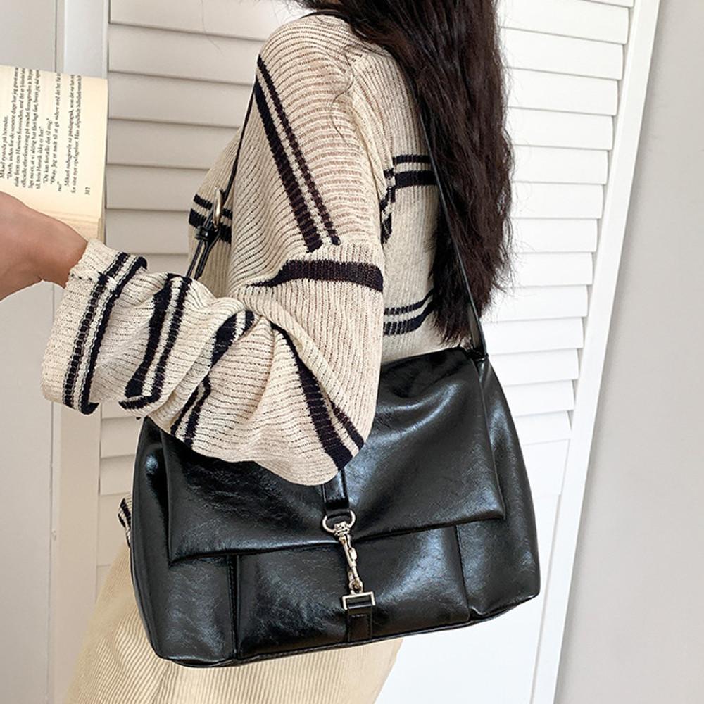 민티즈 미오백 호보백 가죽 명품 보부상 가방 여성 숄더백