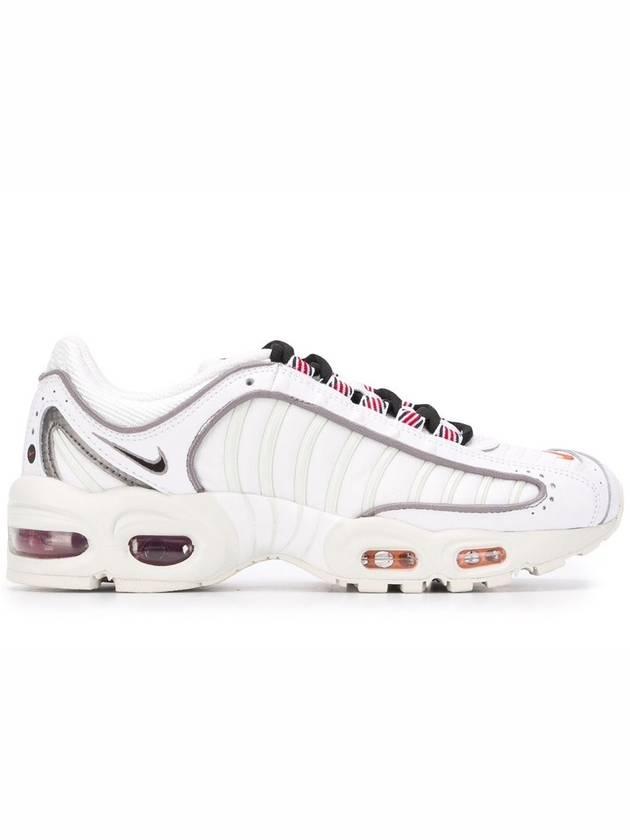 나이키 여성 로우탑 스니커즈   |   발란코드 [6750875]