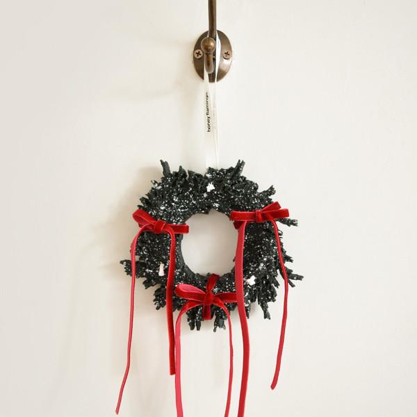 홀리데이 리스 캔들