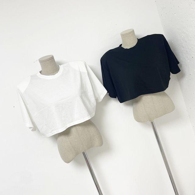 [무조건소장/퀄보장] 실켓 어깨패드 크롭 반팔 티셔츠 2color