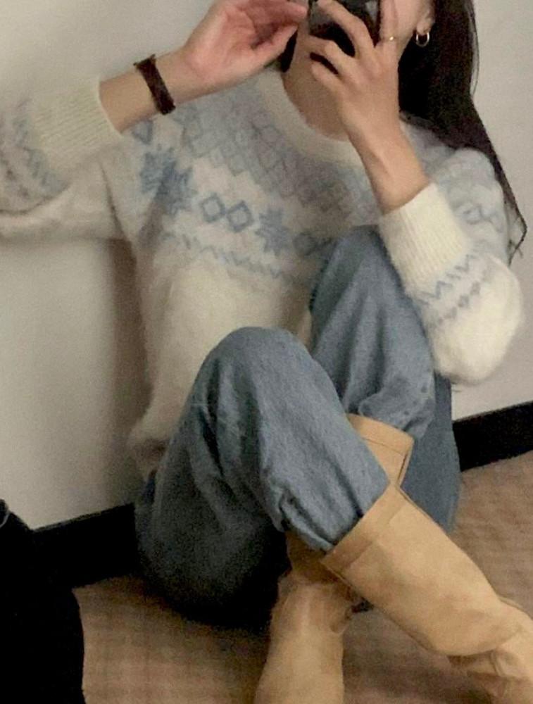 버베인 올슨 빈티지 자가드 니트 울 긴팔 라운드 눈꽃 nt (3col)