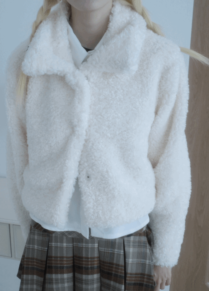 [Year-end look🎄] Mayu Kara Fur Short Jacket (3 colors)