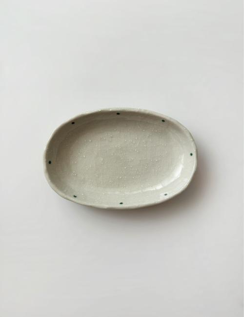 그린 도트 타원 접시