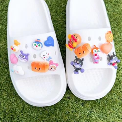 🚀 올씨 캐릭터 추억의 호빵맨  세균맨 식빵맨 짤랑이 슈비츠 신발 꾸미기 [당일로켓출고]
