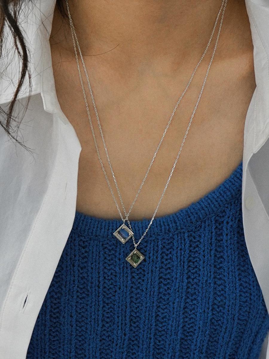 [yeon.fil X keikeie] Slide Mount necklace