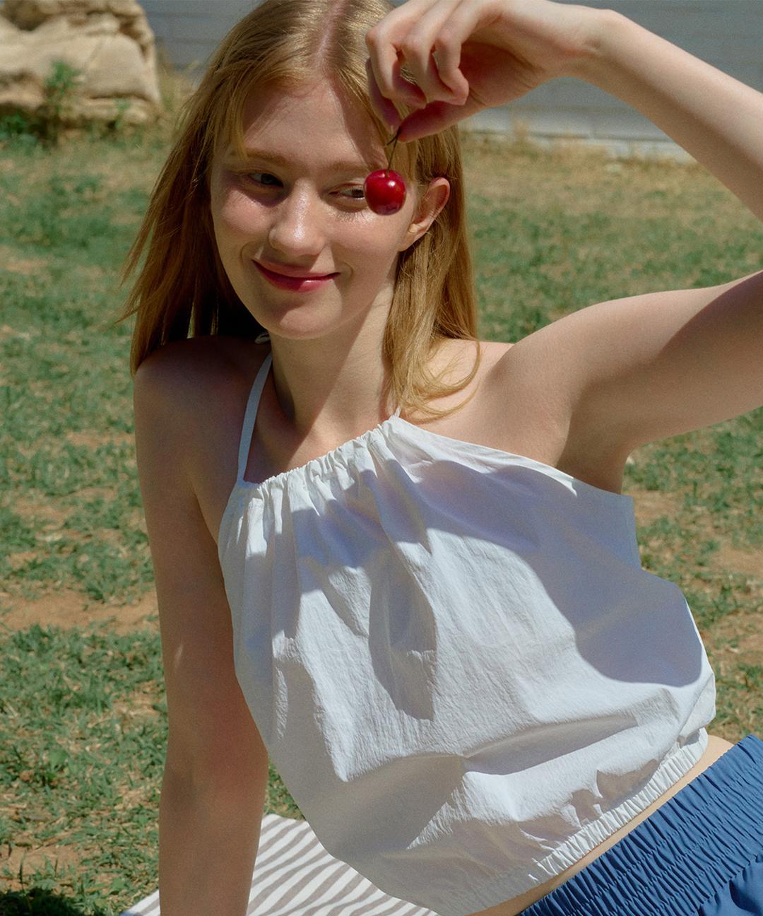 Mont Sherry Halter Neck Banding Top ( White )