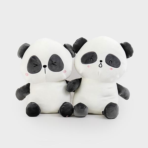 깜찍한 판다 인형