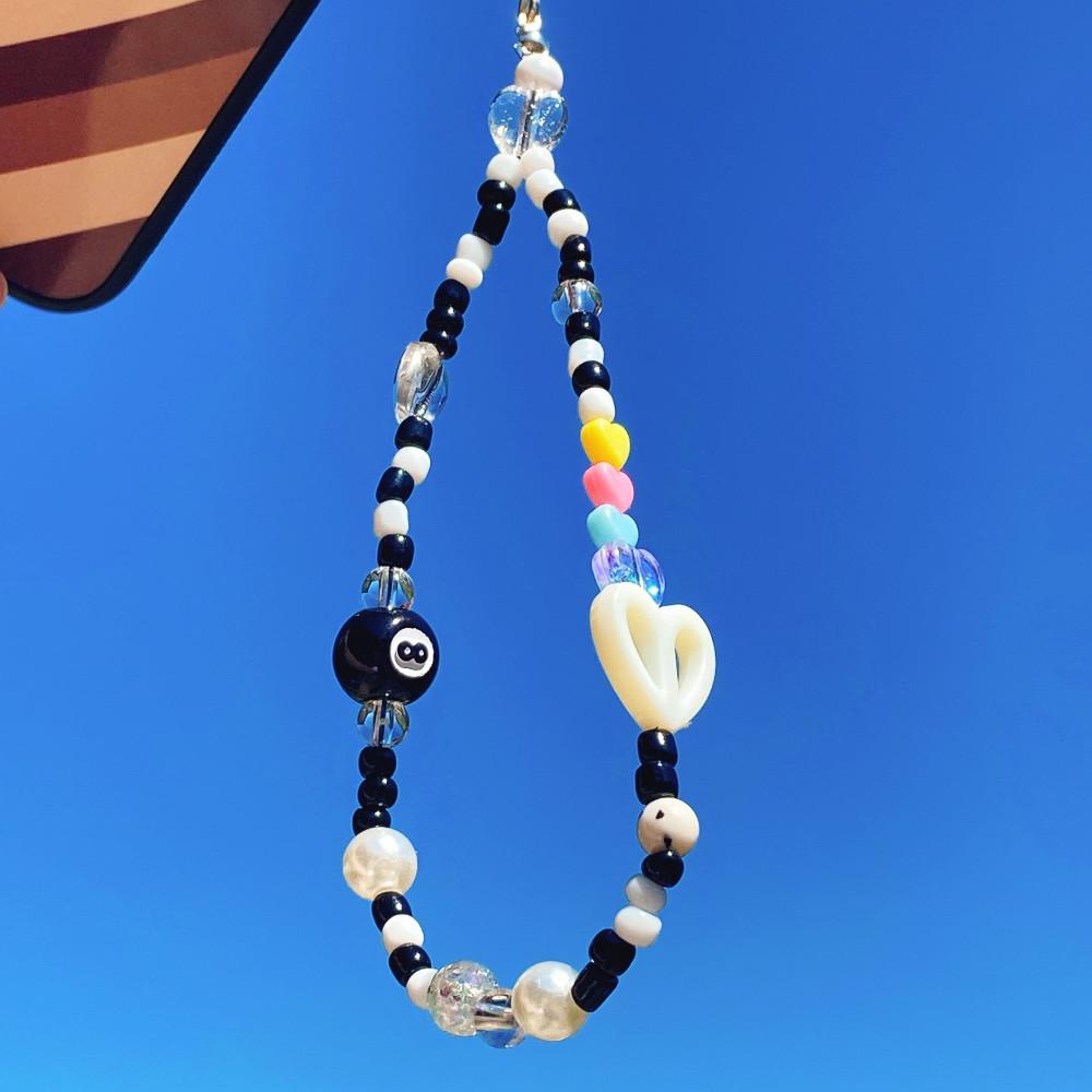 자체제작 08 에잇볼 키치 블랙 앤 화이트 비즈 스트랩 폰케이스 키링