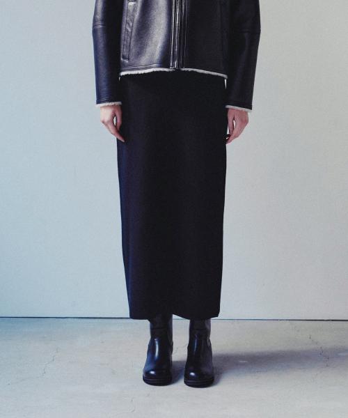 마리아 메리노울 스트레이트 스커트 블랙