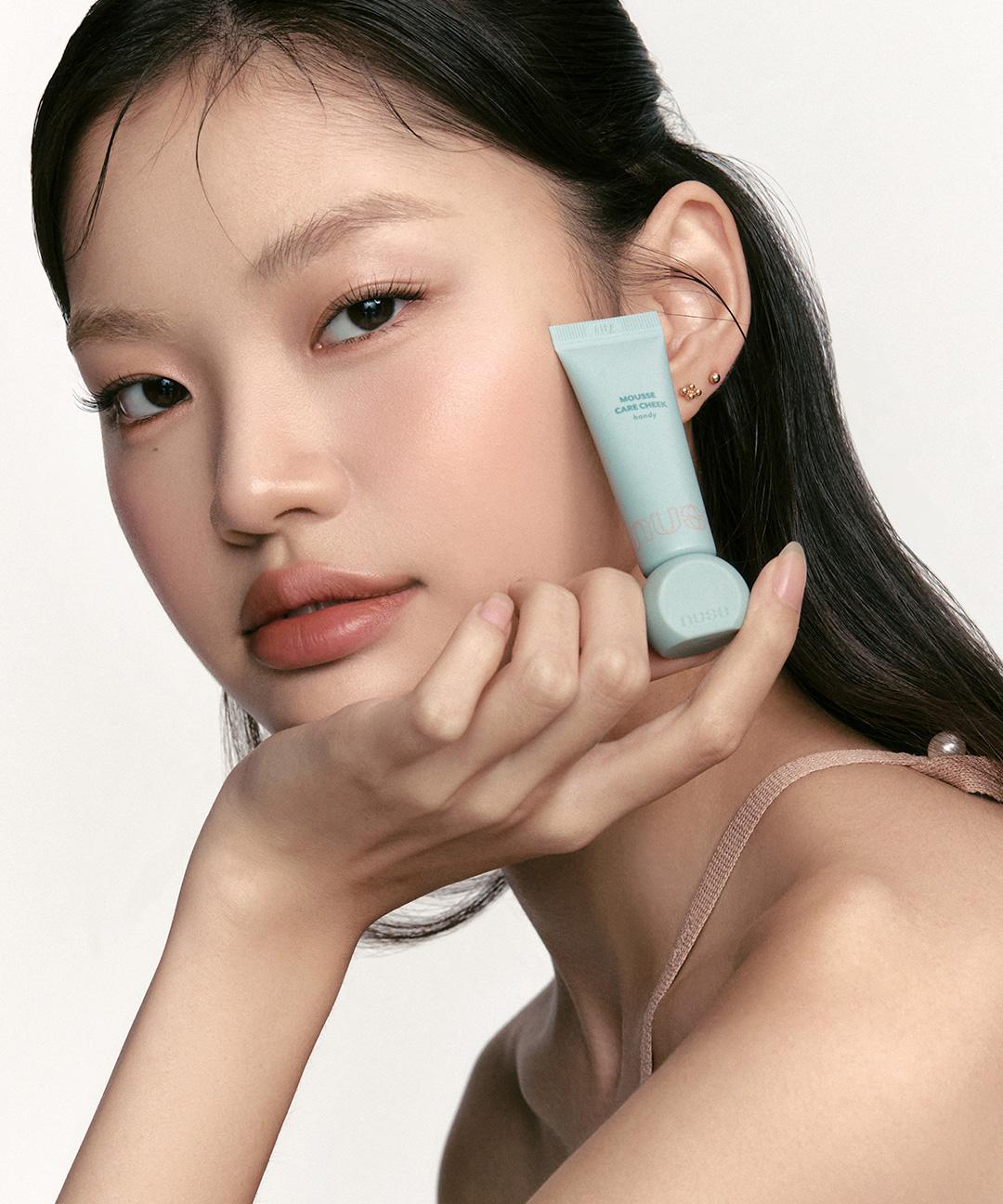 누즈 [NEW] 누즈 무스 케어 치크 핸디