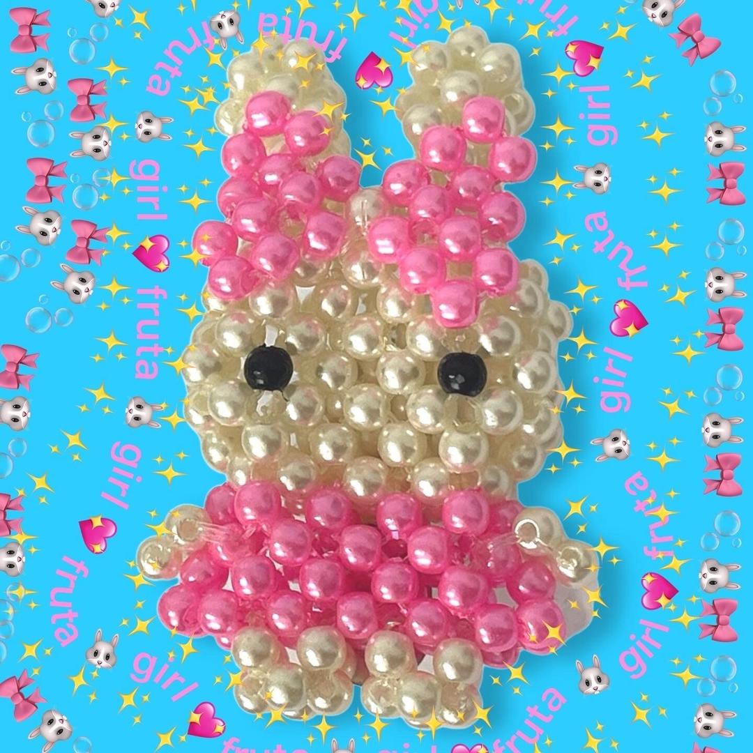HI MIMI BROOCH