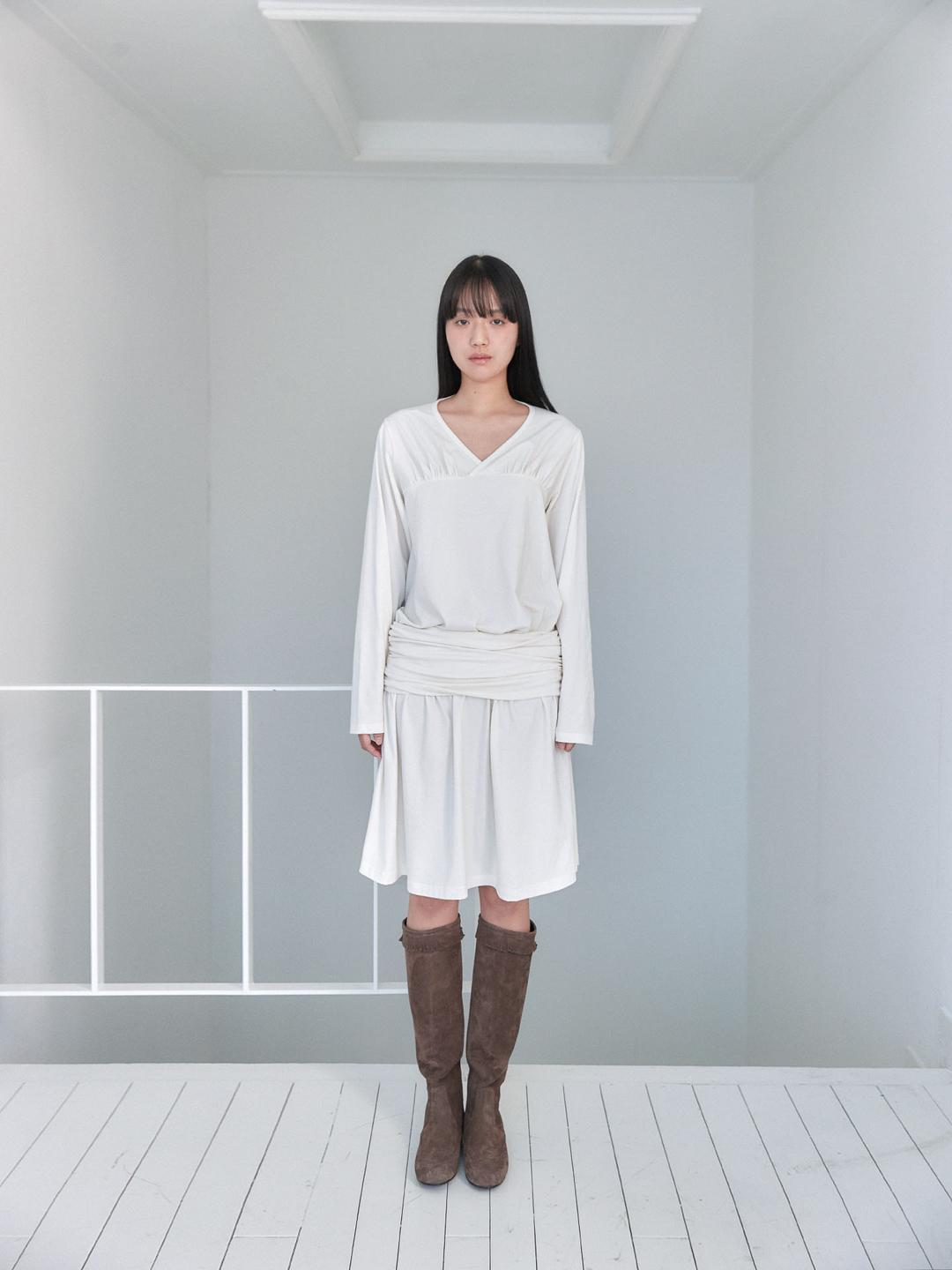 JERSEY SHIRRING DRESS [ CREAM ]