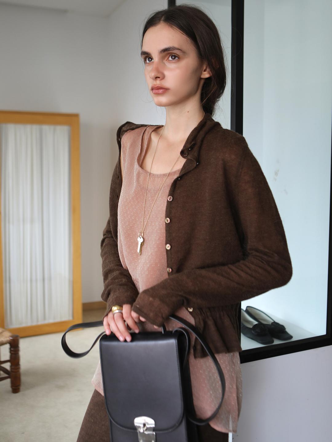 Layered sleeveless blouse (시나몬핑크)