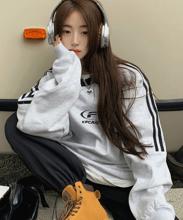 [블록코어룩/스포티]케파 오버핏 라인 배색 라운드 맨투맨(2col)