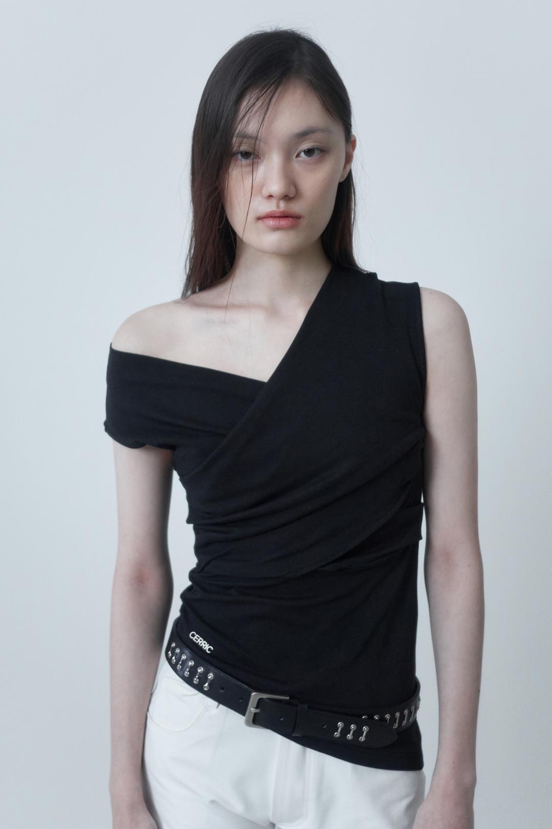 DRAPE CROSS SLEEVELESS / BLACK