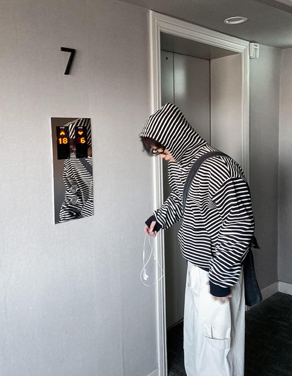 No.1043 stripe balaclava hood T (3color)