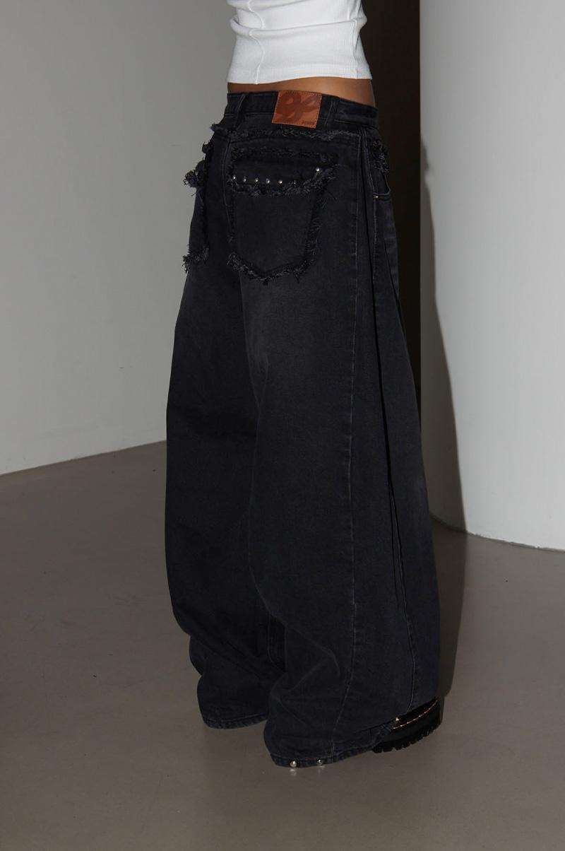 VIENNA BACK POCKET STUD VINTAGE DENIM