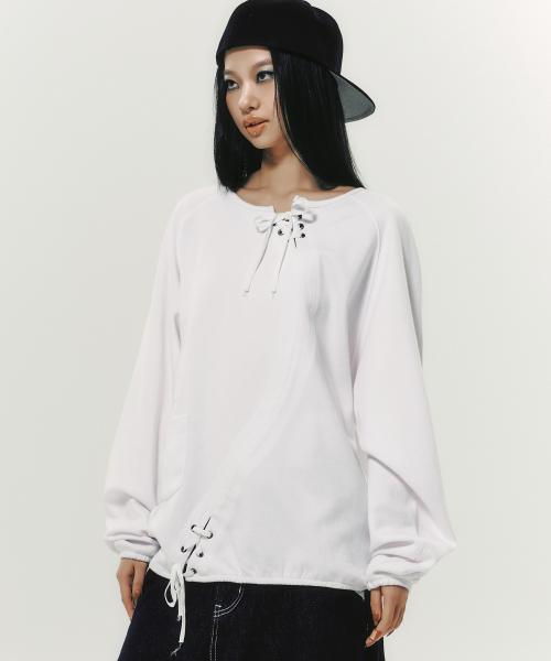 STAR APLIQUE CREWNECK WHITE