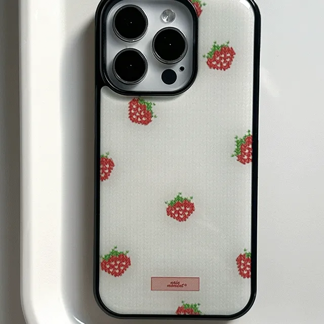 Strawberry Knit 에폭시케이스 범퍼케이스 폰케이스