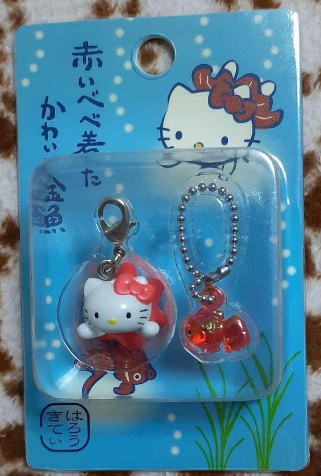 キティちゃん　ご当地ストラップ　秋葉原　めがねっこ Yahoo!オークション - ご当地キティ 東京限定 秋葉原めがねっこ