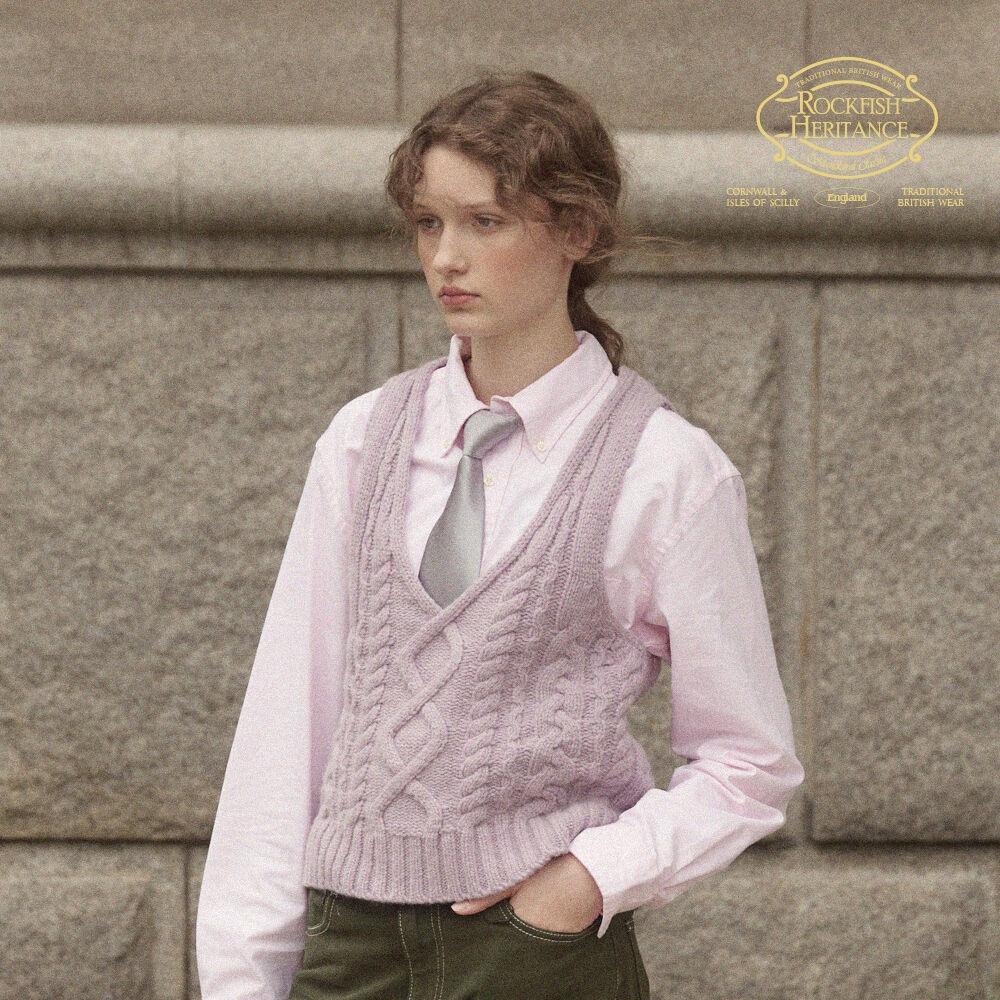 SLEEVELESS CABLE KNIT TOP - LAVENDER