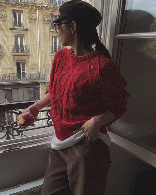 알파카 버튼 니트