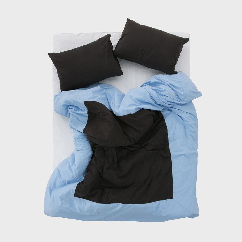 Island duvet cover - skyblue / black