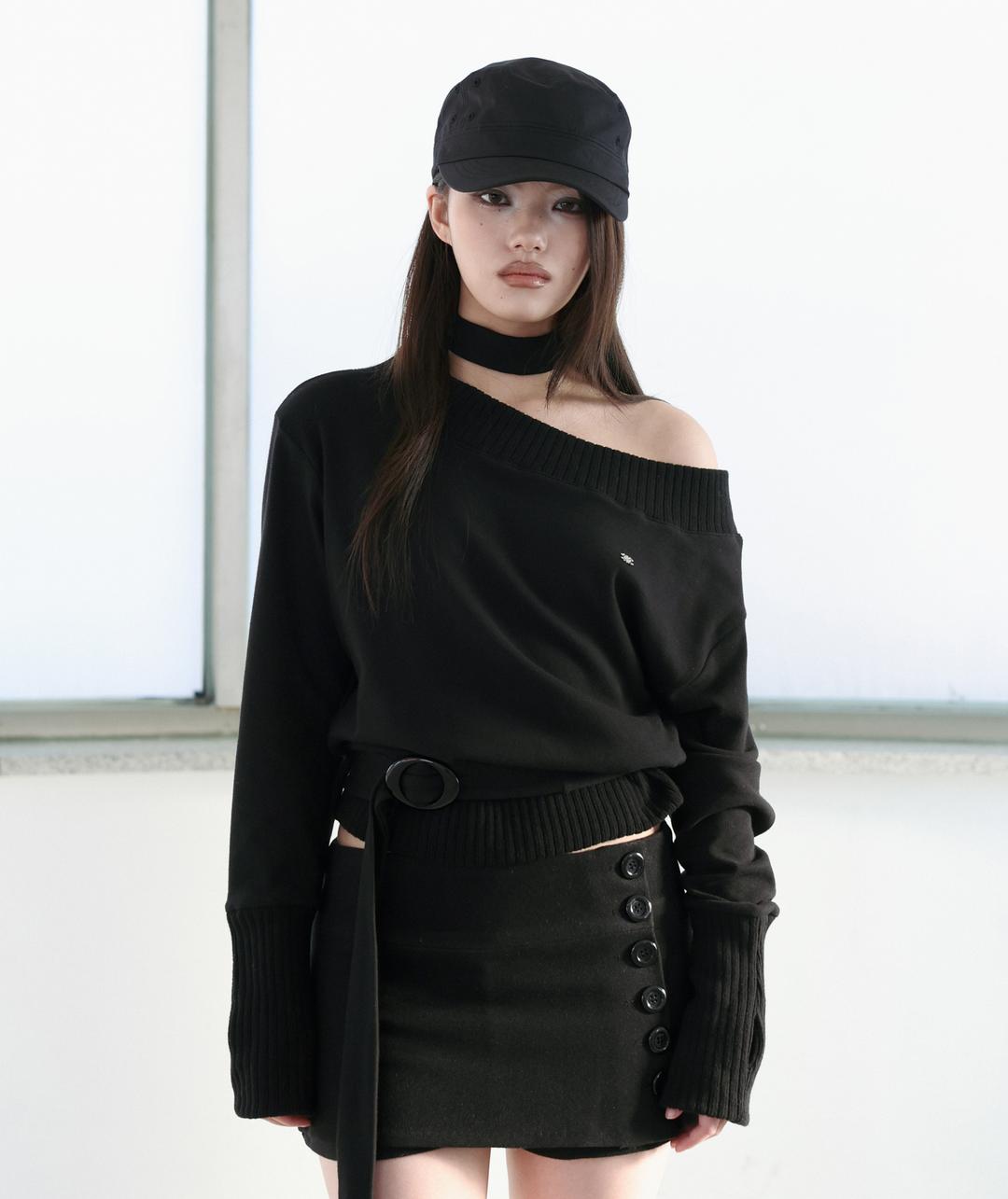 [ID] Logo Off-Shoulder Sweatshirt (Choker Set) (Black) * 12/8 예약 발송