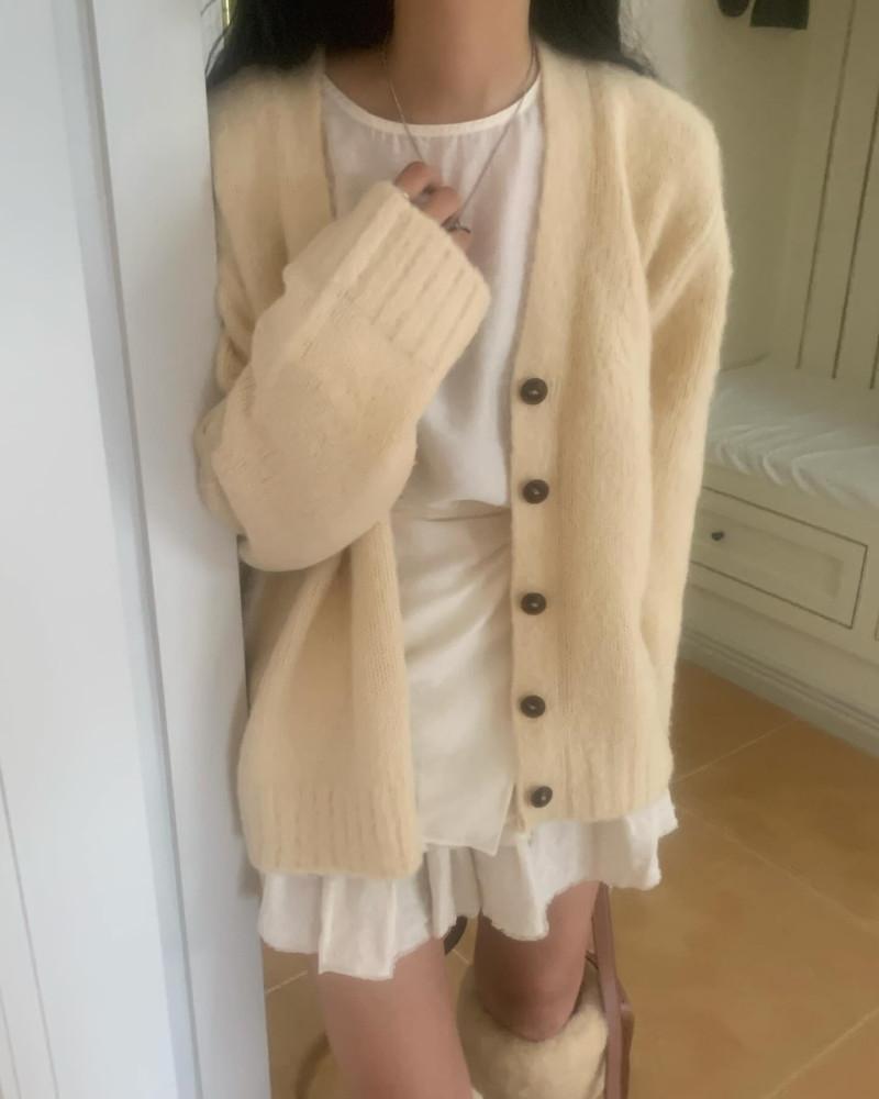 피버 브러쉬 울 니트 가디건