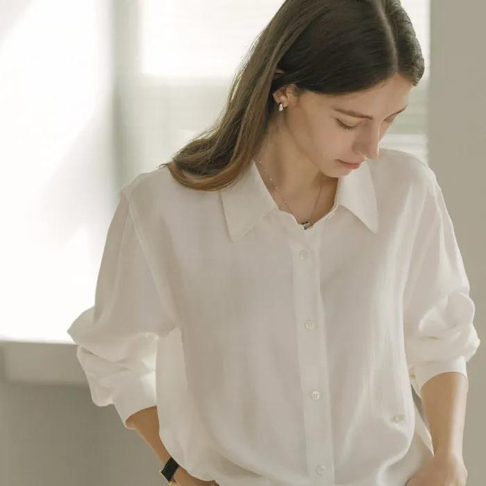 Silky gloss modal blouse_Ivory