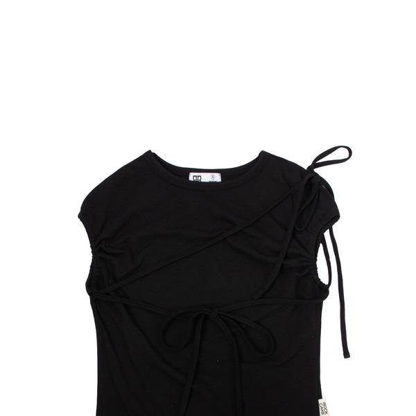 [2/28 예약배송] Side String Sleeveless - Black